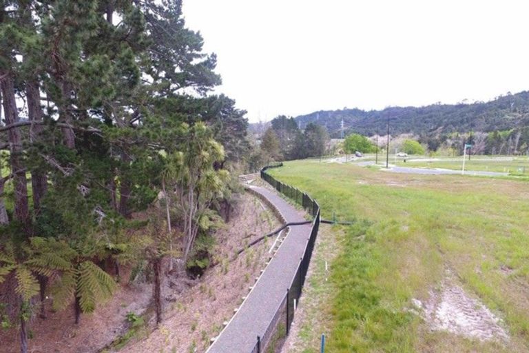 Photo of property in 3 Cooperage Avenue, Kumeu, 0810