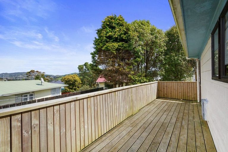 Photo of property in 19 Tobago Crescent, Grenada North, Wellington, 5028