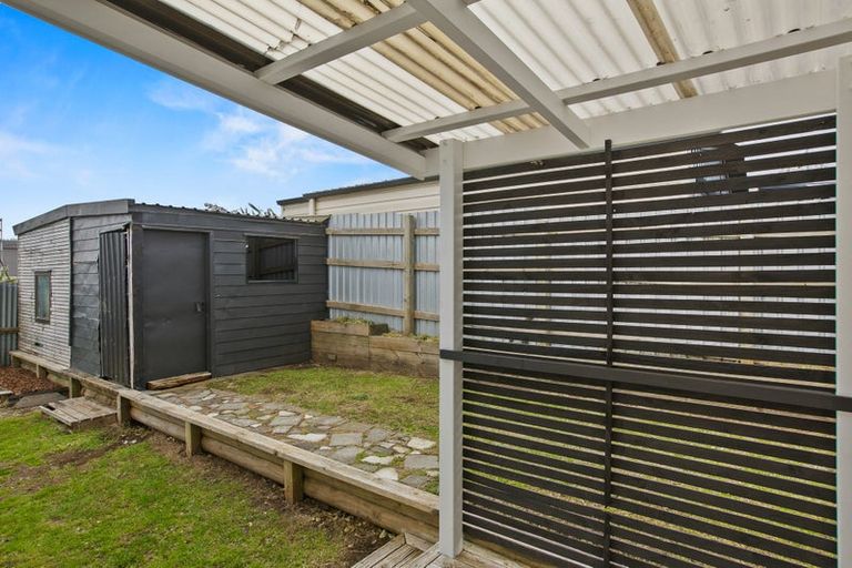 Photo of property in 15 Oleander Place, Bell Block, New Plymouth, 4312