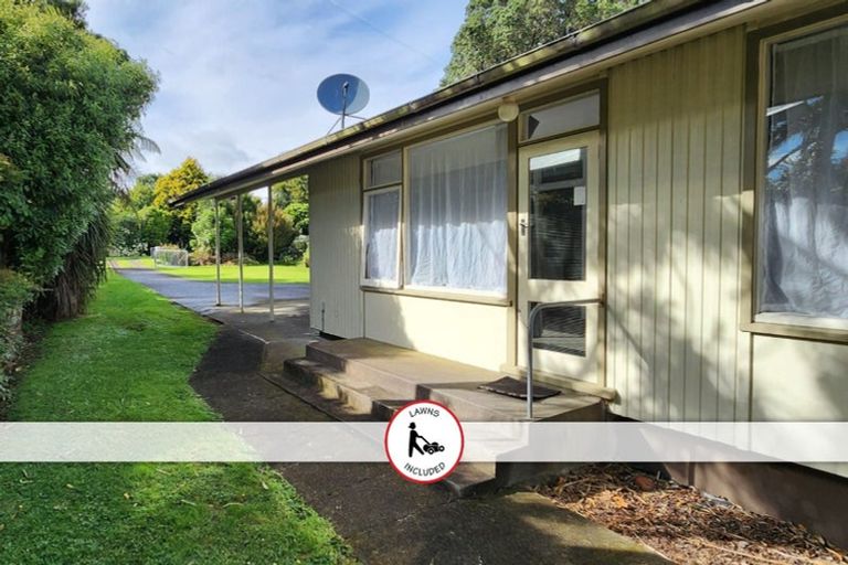 Photo of property in 32ab Old South Road, Okato, 4335