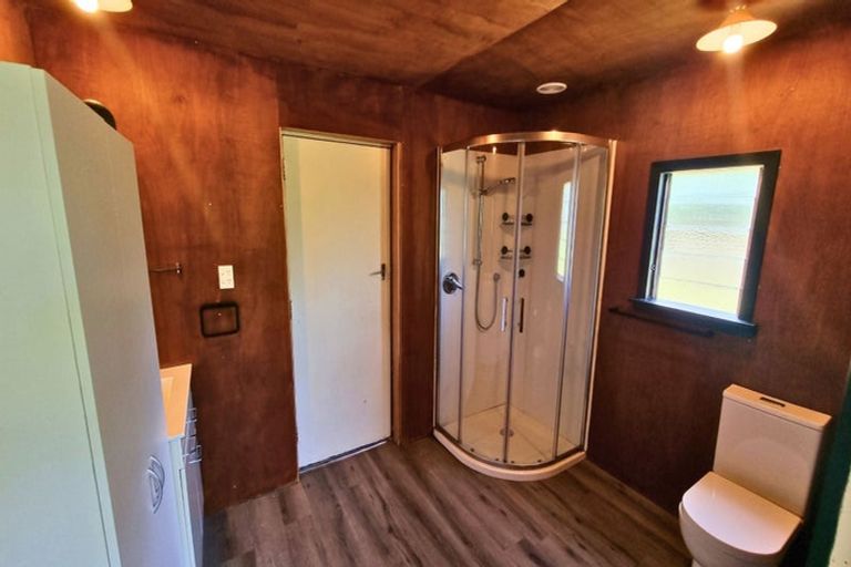 Photo of property in 374 Abel Tasman Drive, Motupipi, Takaka, 7183