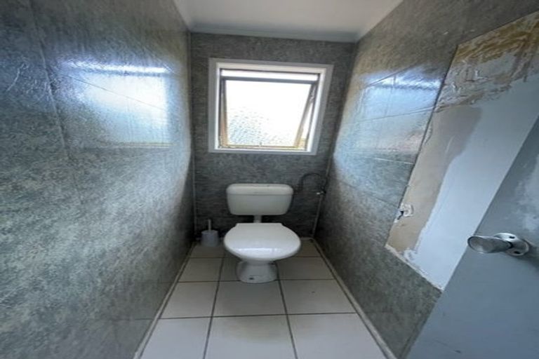 Photo of property in 15 Selago Place, Manurewa, Auckland, 2102