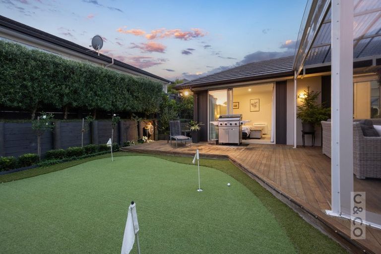 Photo of property in 11 Canoe Lane, Riverhead, 0820