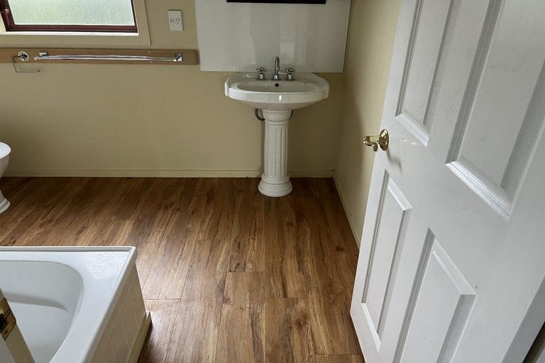 Photo of property in 7a Victoria Street, Hawera, 4610