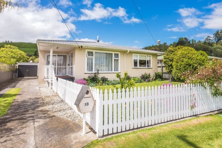 Photo of property in 18 Raine Street, Whanganui East, Whanganui, 4500