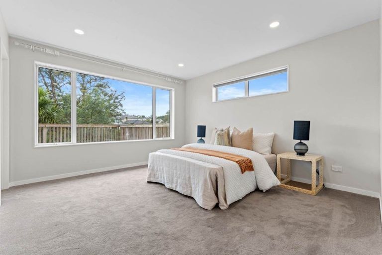 Photo of property in 25 Para Close, Fairview Heights, Auckland, 0632