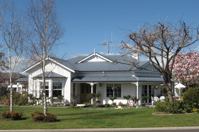 Photo of property in 25 Braeburn Place, Bethlehem, Tauranga, 3110