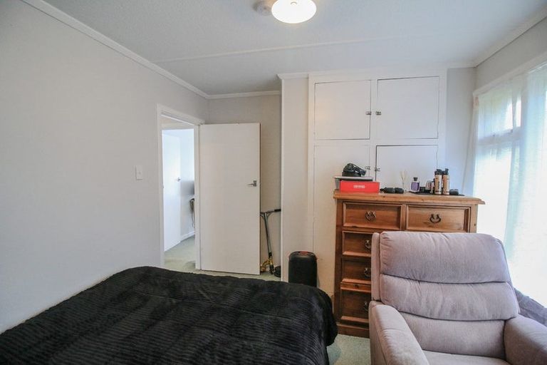 Photo of property in 18 Budd Street, Bluff, 9814