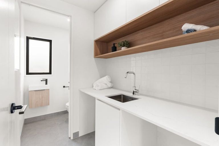 Photo of property in 29 Coach Way, Rolleston, 7614