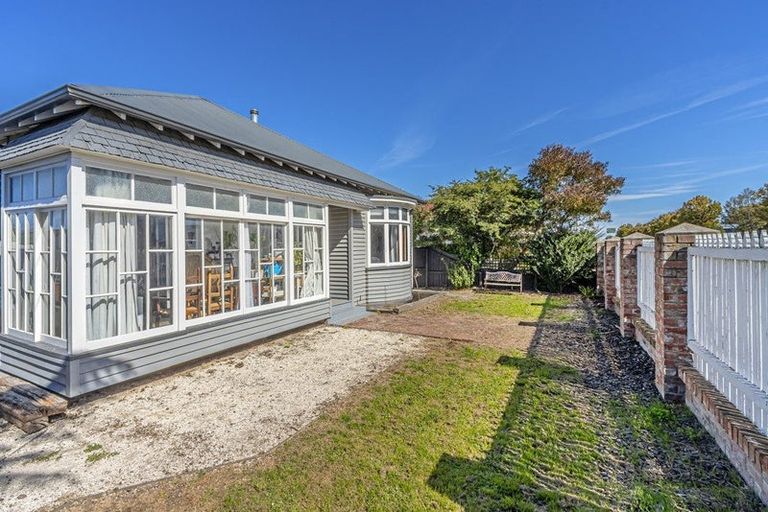 Photo of property in 152 Lincoln Road, Addington, Christchurch, 8024