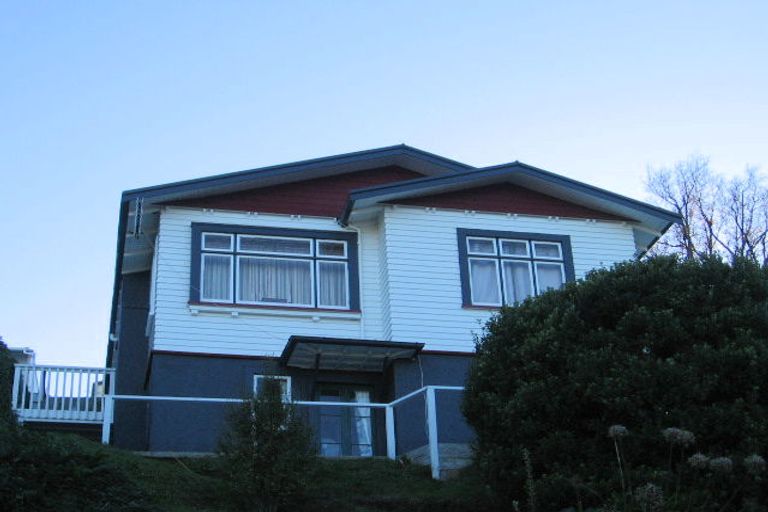 Photo of property in 6 Harvey Road, Bluff Hill, Napier, 4110