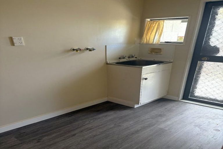 Photo of property in 2/500 Avenue Road West, Hastings, 4122