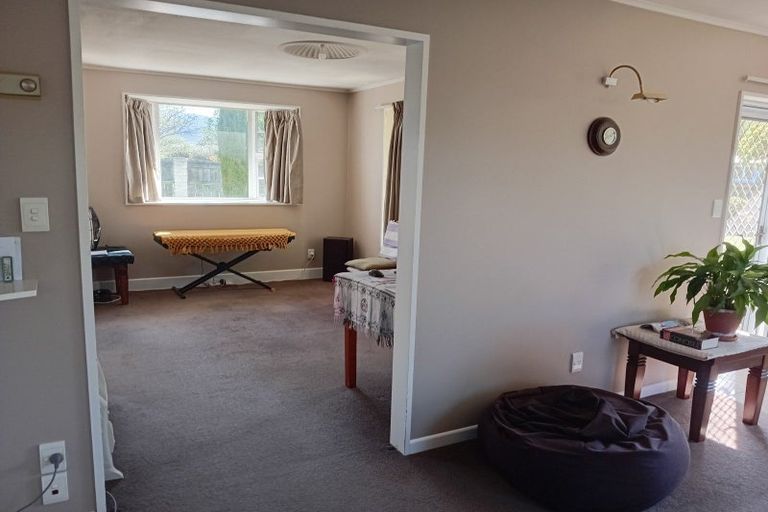 Photo of property in 2 Waldron Place, Clyde, 9330