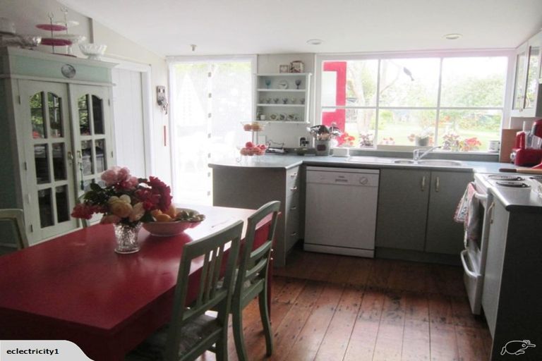 Photo of property in 11 Plunket Street, Durie Hill, Whanganui, 4500