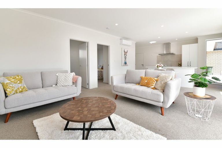 Photo of property in 28c Elizabeth Street, Orewa, 0931