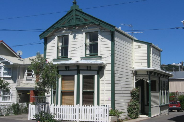 Photo of property in 29 Palmer Street, Aro Valley, Wellington, 6011