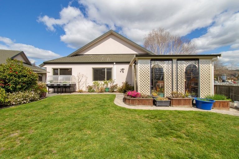 Photo of property in 285 Vaughan Road, Owhata, Rotorua, 3010