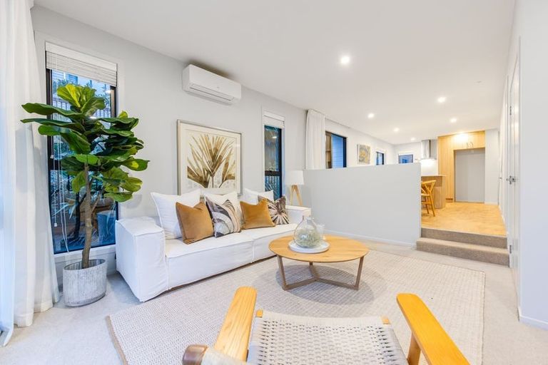 Photo of property in 63 Te Oneroa Way, Long Bay, Auckland, 0630