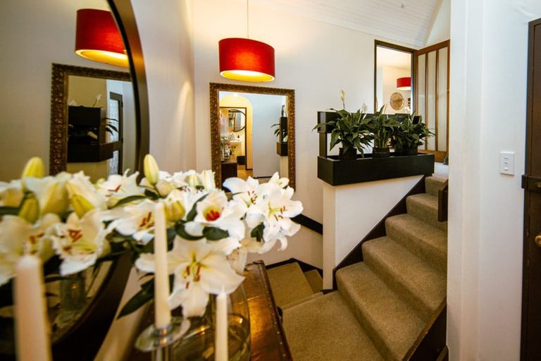 Photo of property in 16 Jubilee Road, Khandallah, Wellington, 6035