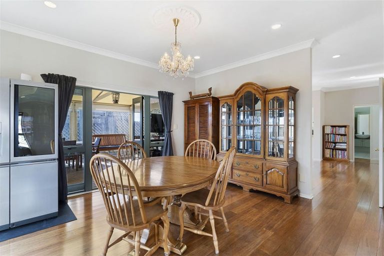 Photo of property in 36a Jane Eyre Drive, Somerville, Auckland, 2014