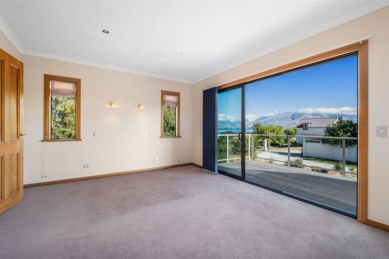 Photo of property in 200a Beacon Point Road, Wanaka, 9305