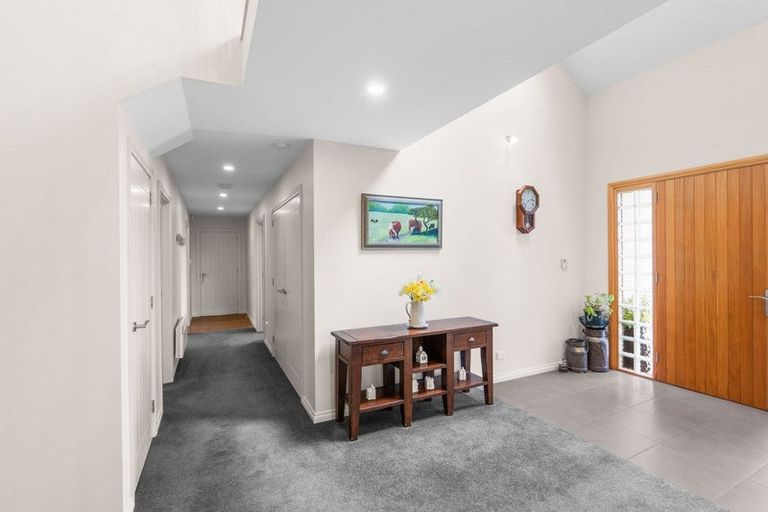 Photo of property in 154a Gladstone Road North, Mosgiel, 9024