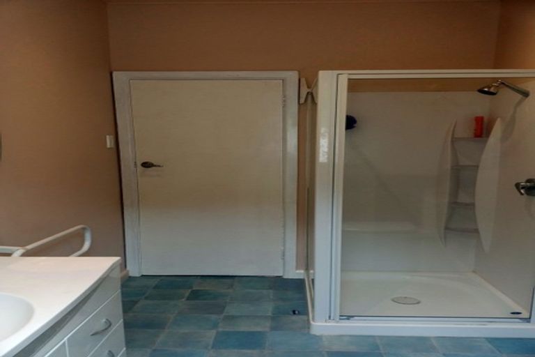 Photo of property in 65 Duthie Street, Karori, Wellington, 6012