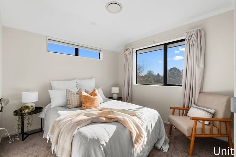 Photo of property in 18 Bidwell Place, Hillmorton, Christchurch, 8025