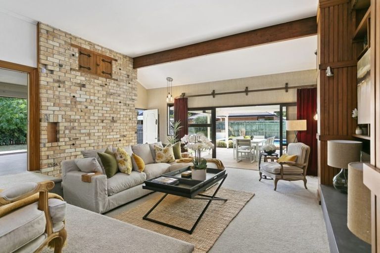 Photo of property in 65 Clare Street, Cambridge, 3434