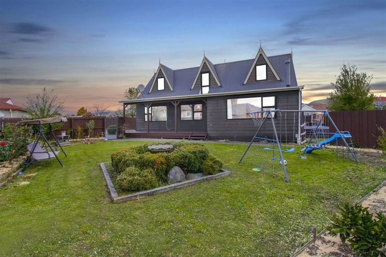 Photo of property in 10 Shire Lane, Woolston, Christchurch, 8062