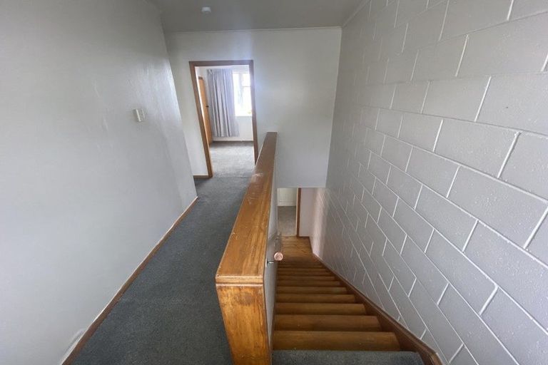 Photo of property in 41-43 Corinna Street, Waitangirua, Porirua, 5024