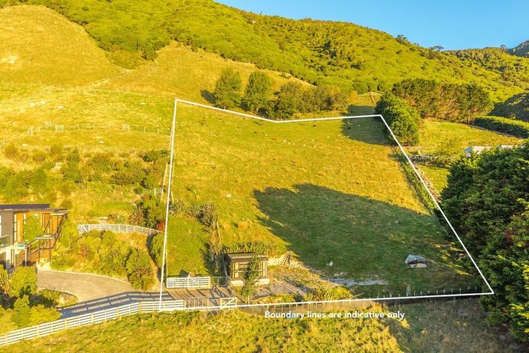 Photo of property in 251 Huia Street, Waikanae, 5391