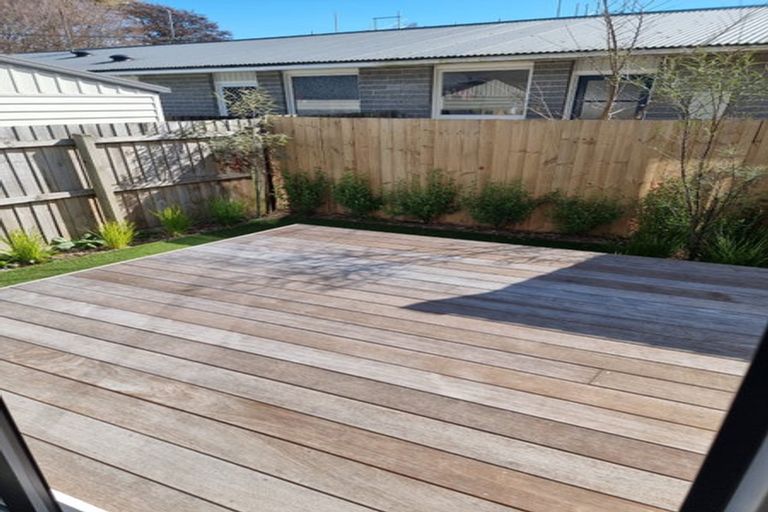 Photo of property in 1/51 Edward Avenue, Edgeware, Christchurch, 8013