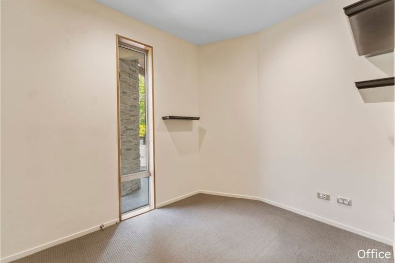 Photo of property in 5 Cameron Drive, Acacia Bay, Taupo, 3385