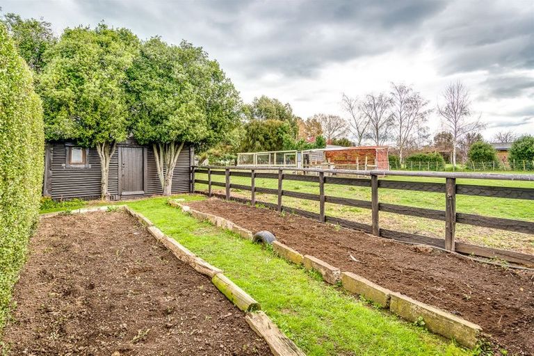 Photo of property in 768 Te Aute Road, Pakipaki, Hastings, 4172