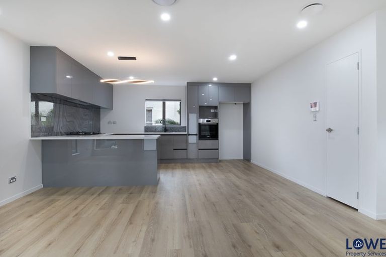 Photo of property in 33 Clendon Avenue, Papatoetoe, Auckland, 2025