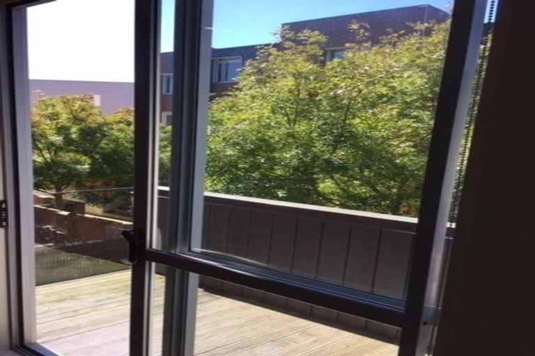 Photo of property in The Altair, 28/120 Rintoul Street, Newtown, Wellington, 6021