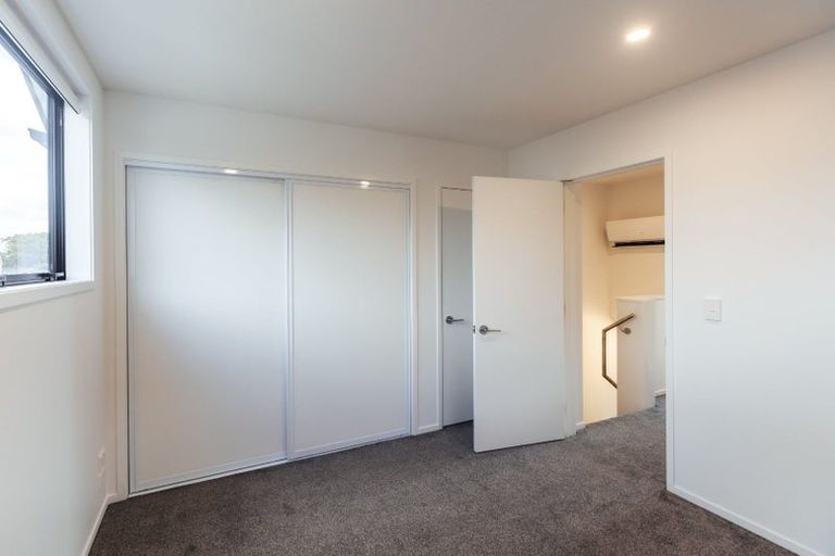 Photo of property in 4/1 Matata Place, Dallington, Christchurch, 8061