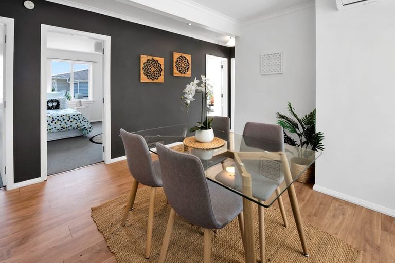 Photo of property in 410 Carrington Street, Upper Vogeltown, New Plymouth, 4310