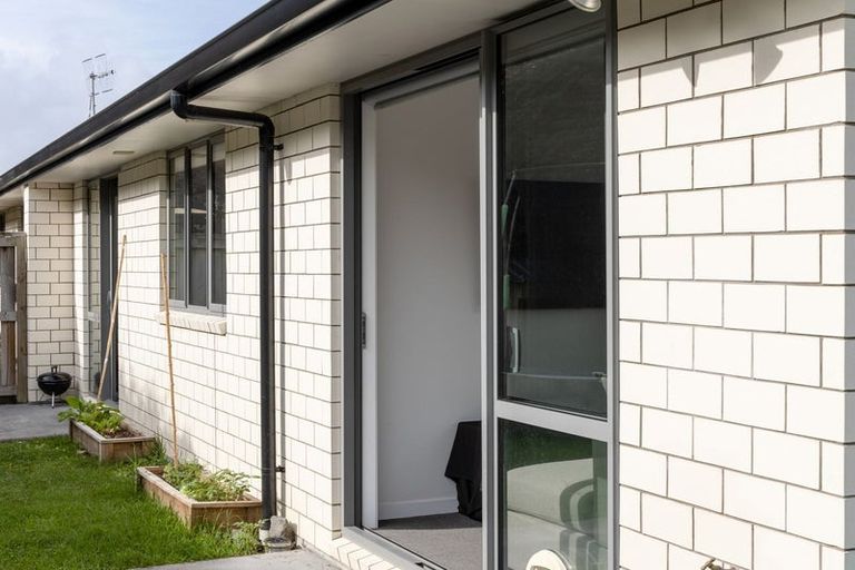 Photo of property in Waterview Estate, 5/4 Greystone Place, Omokoroa, 3114