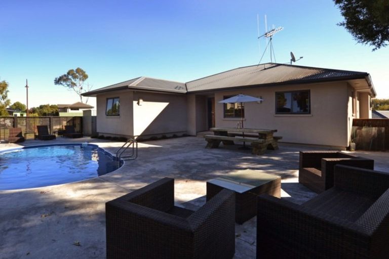 Photo of property in 2 Knox Place, Leamington, Cambridge, 3432