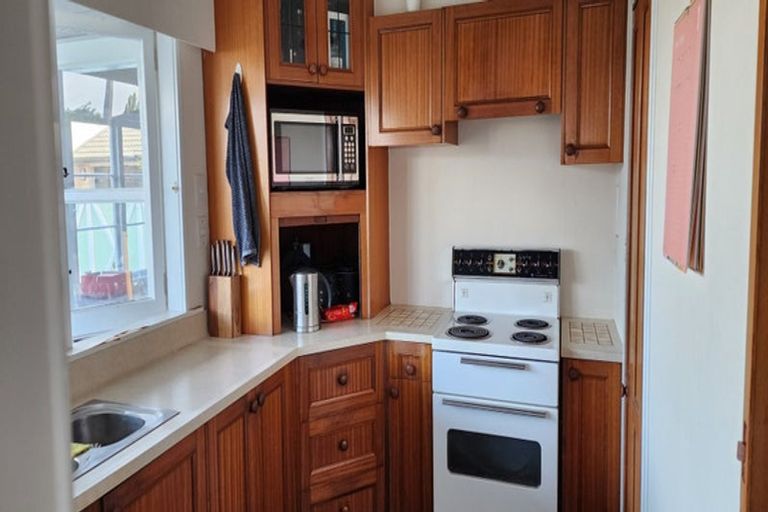 Photo of property in 58 Galloway Street, Hamilton East, Hamilton, 3216