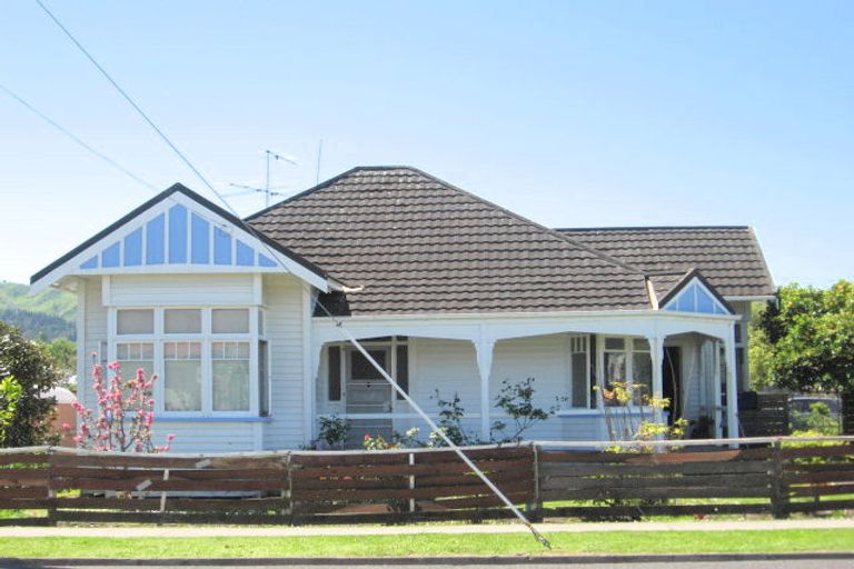 Photo of property in 301 Aberdeen Road, Gisborne, 4010
