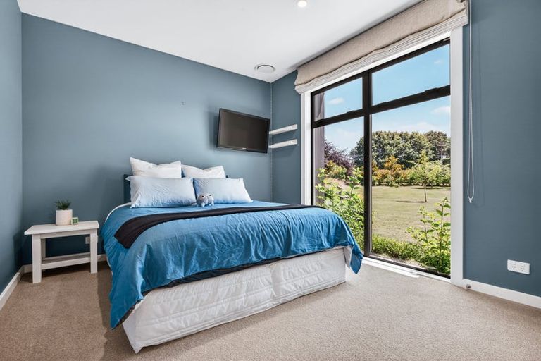 Photo of property in 139 Mapara Road, Acacia Bay, Taupo, 3385