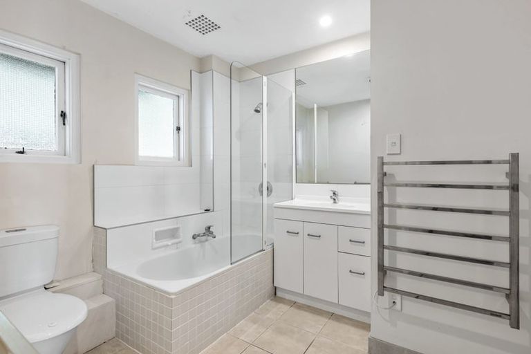 Photo of property in 15/34 Waiwera Place, Waiwera, Orewa, 0994