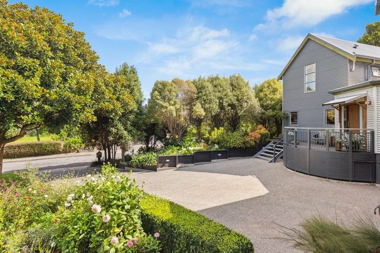 Photo of property in 2 Fiesta Grove, Raumati Beach, Paraparaumu, 5032