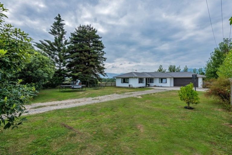 Photo of property in 26 Thompson Street, Shannon, 4821