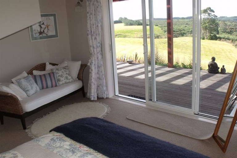 Photo of property in 142 Te Kowhai Point Road, Kerikeri, 0294