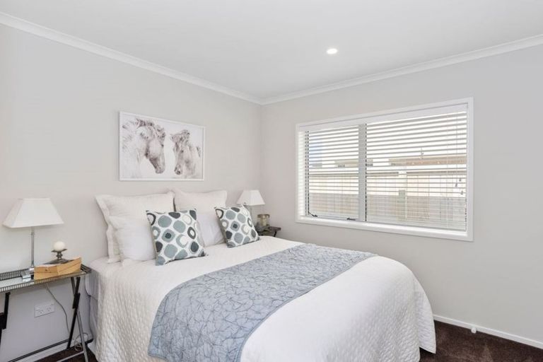 Photo of property in 150 Oriental Parade, Papamoa Beach, Papamoa, 3118