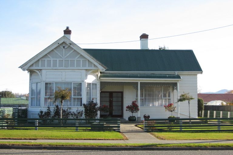 Photo of property in 16 Wentworth Street, East Gore, Gore, 9710